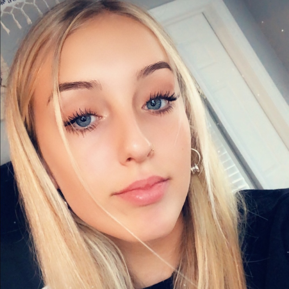 Meet your Posher, Jenna